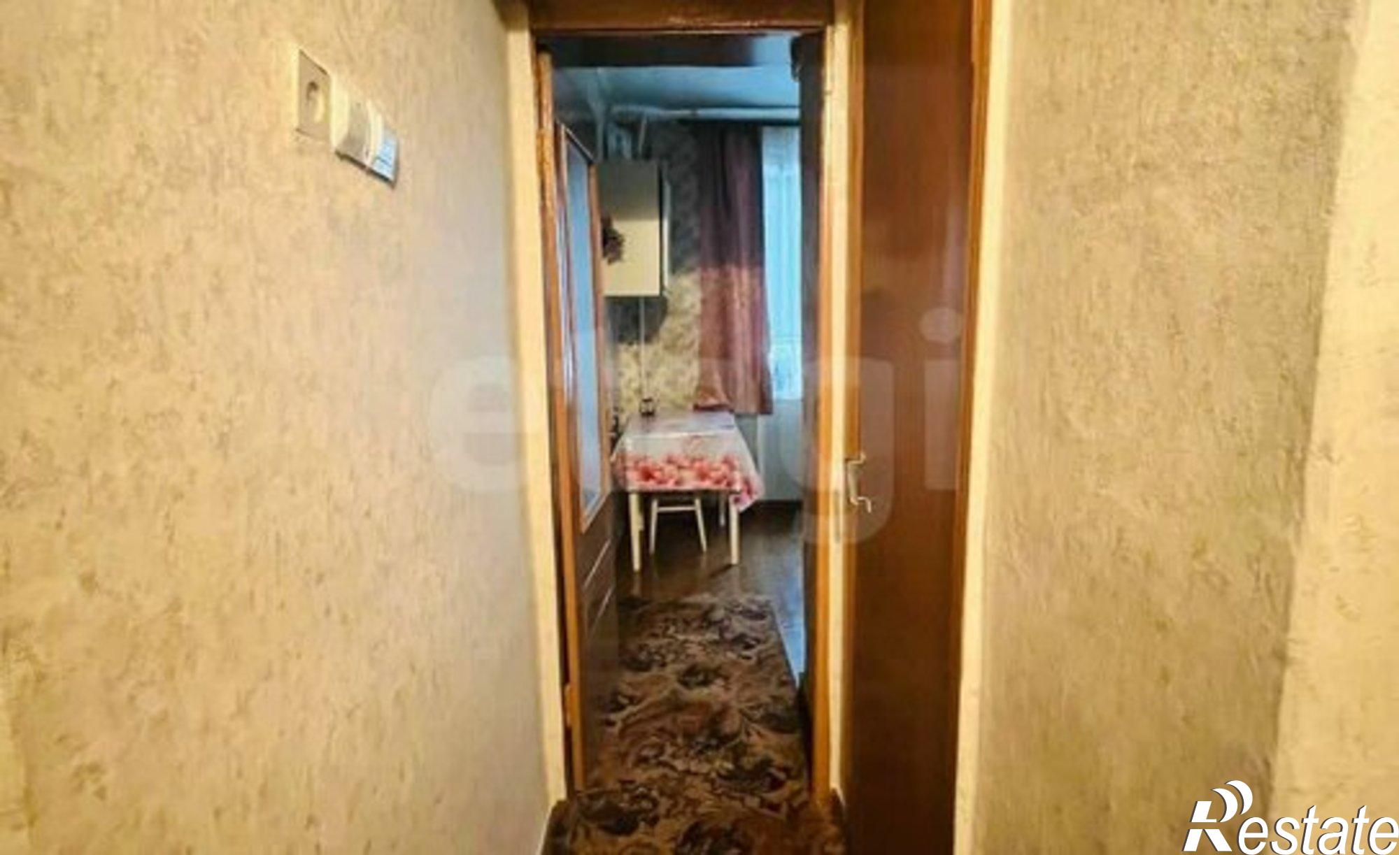 Купить квартиру за 2 390 000 рублей на ул Революции 1905 года, 5