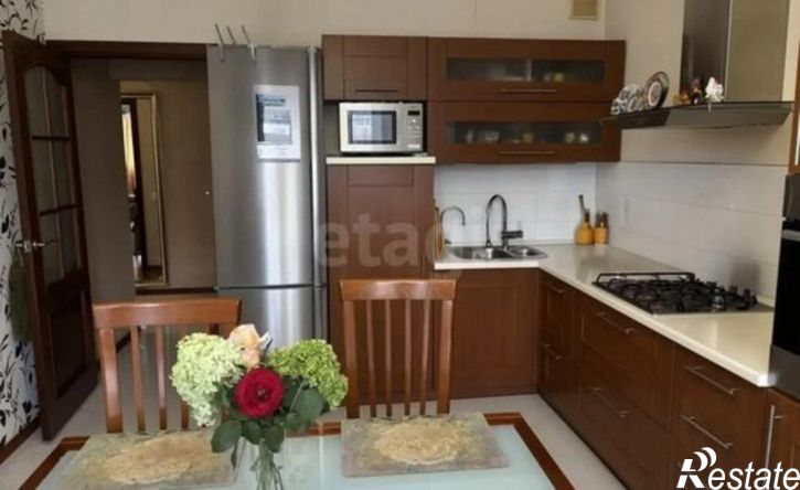 3-комн квартира Саранск, улица Комарова, 12А