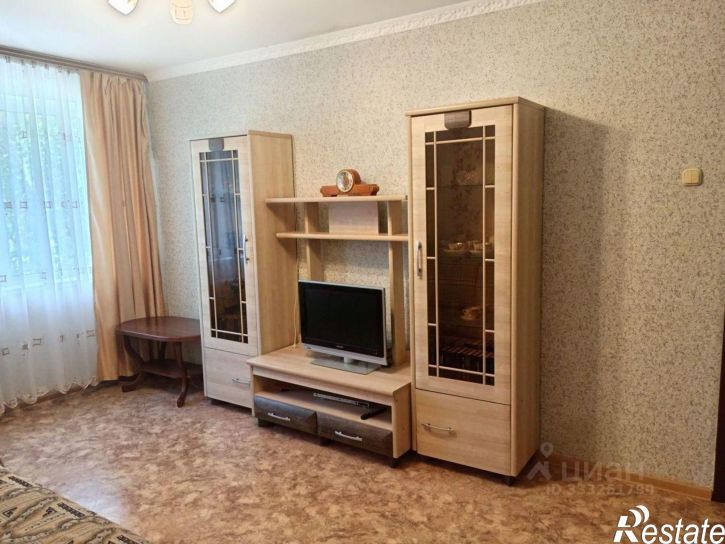 3-комн квартира Светотехстрой м-н, проспект 60 лет Октября, 127а