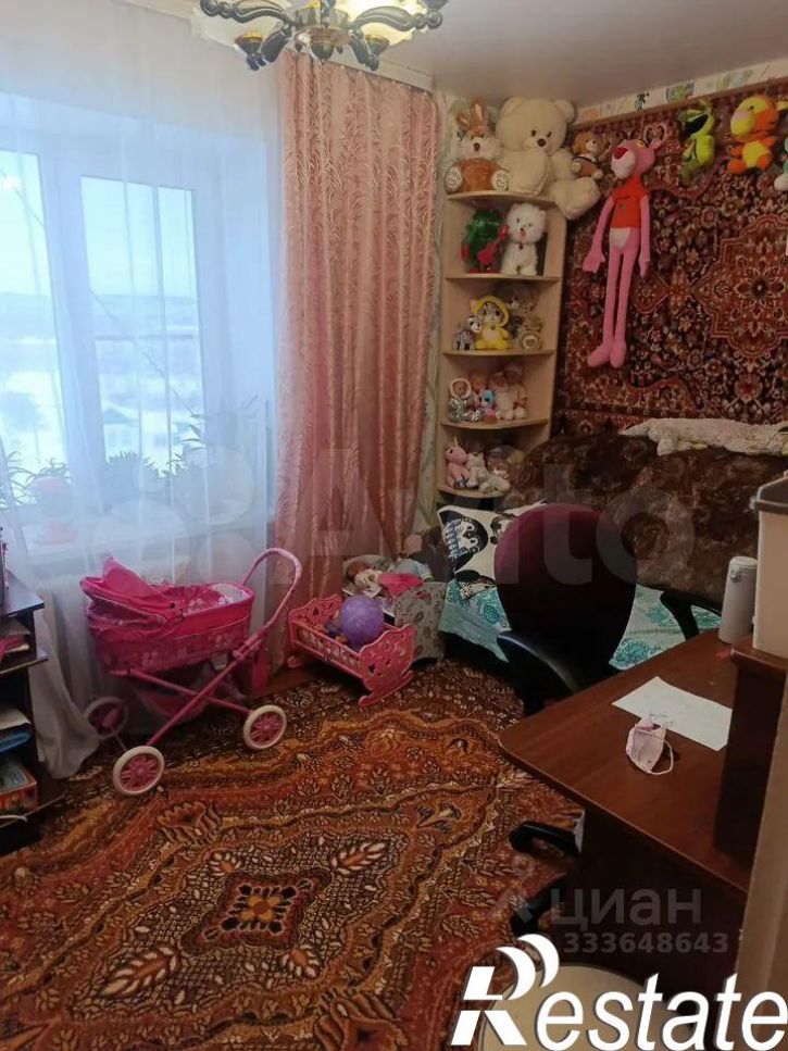 3-комн квартира улица Титова, 1А,  д. 1А